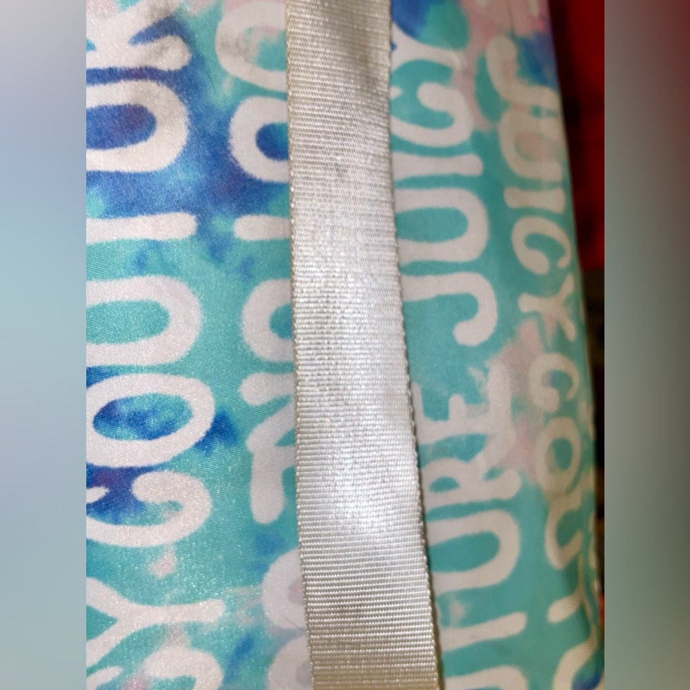 EUC Juicy Couture Xtra Large Weekender Bag. - Picture 11 of 12